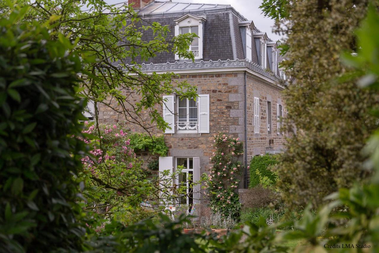 Maison D'Hotes De Charme La Rose De Ducey Pres Du Mont Saint Michel ภายนอก รูปภาพ